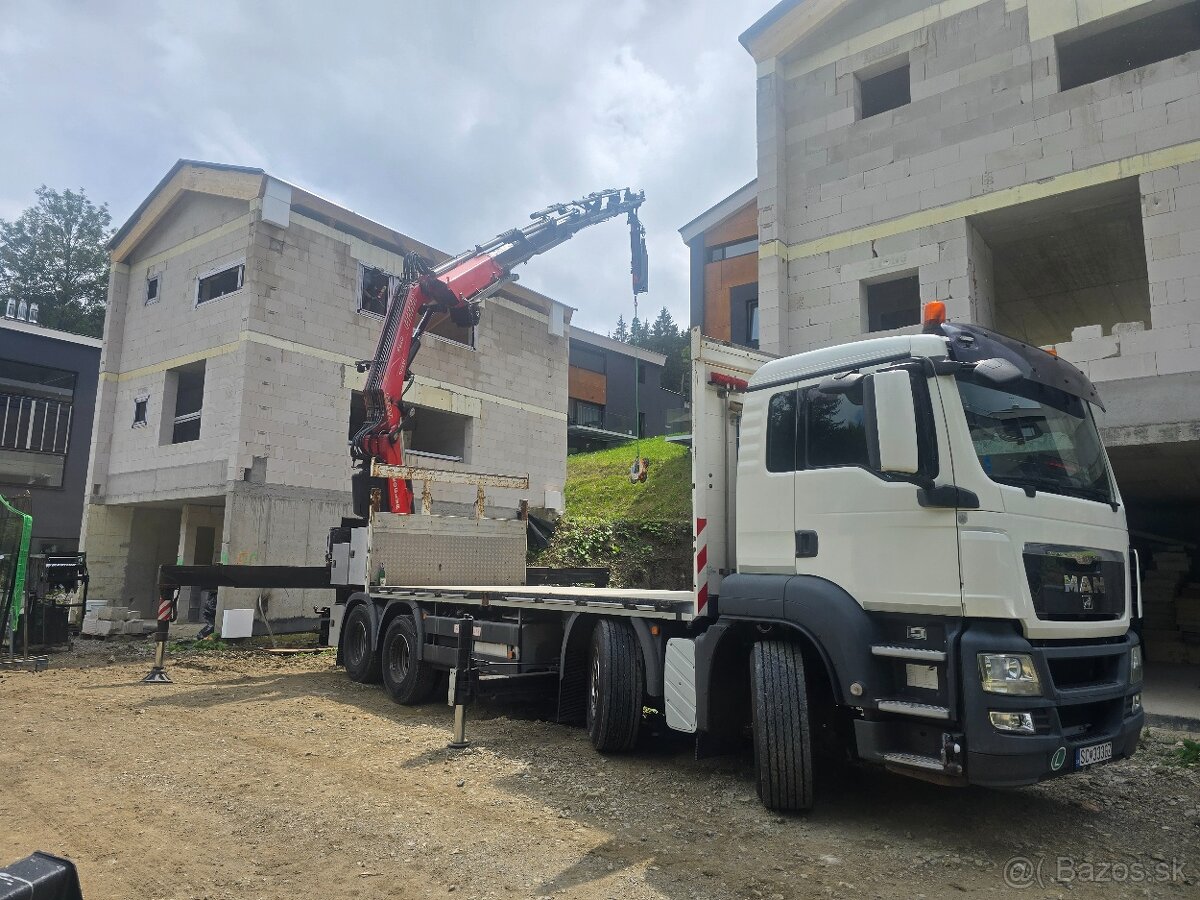 Man tgs 8x4 440 fassi 660 XP jib - 2