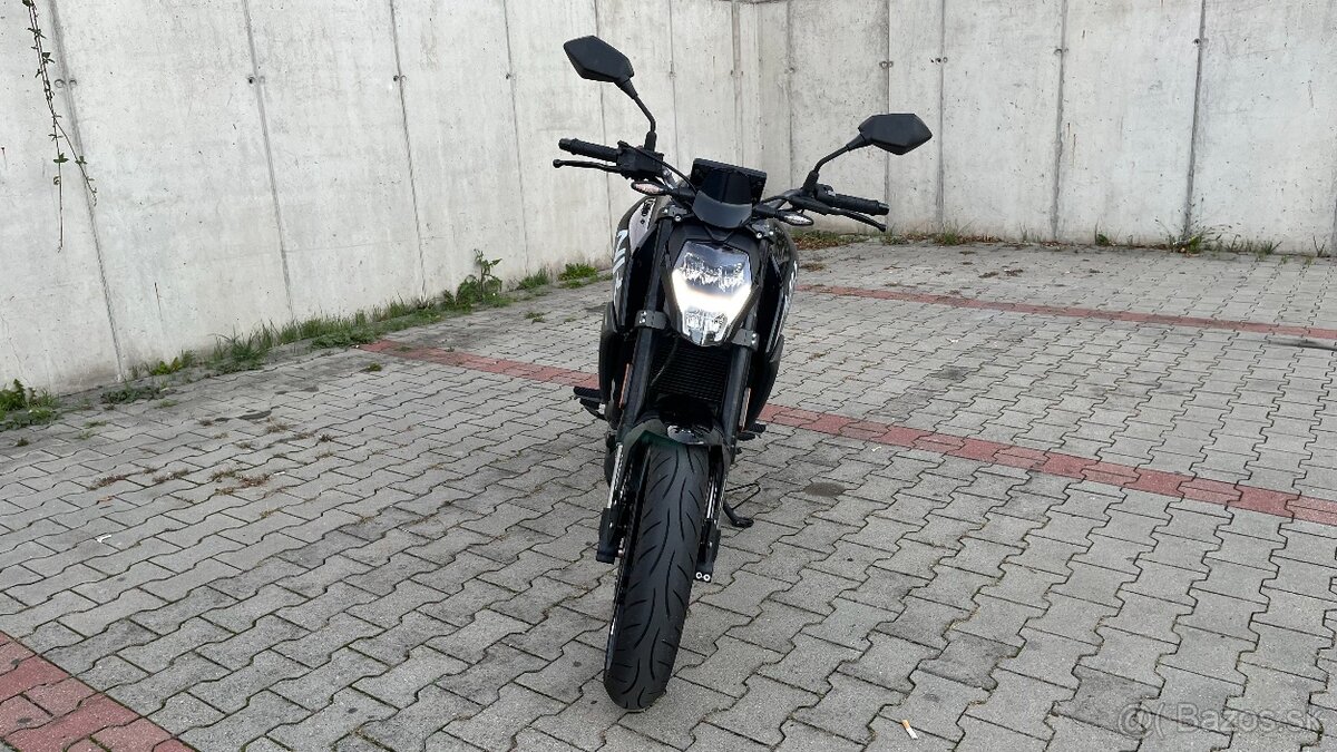 CFMOTO 300NK - 2