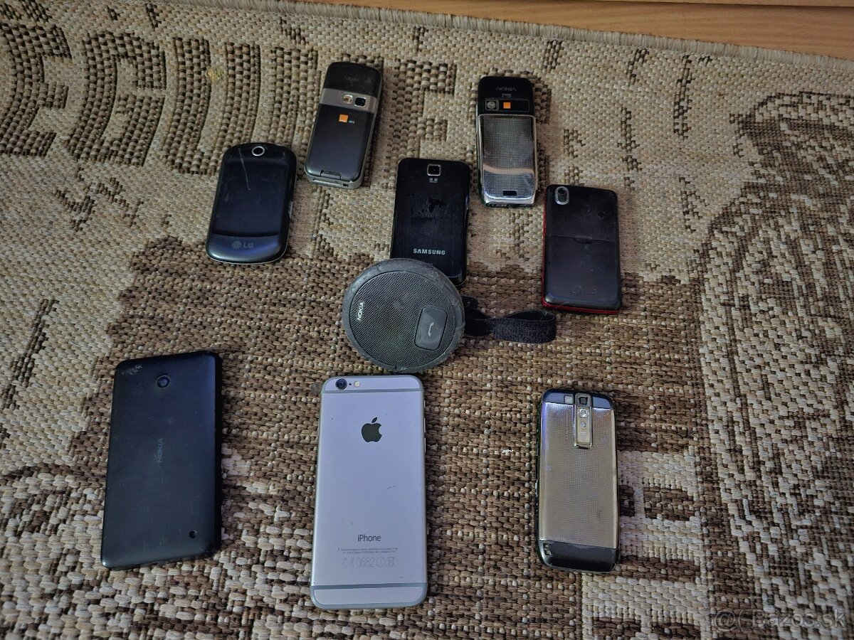 9ks mobilov + bluetooth handsfree - 2