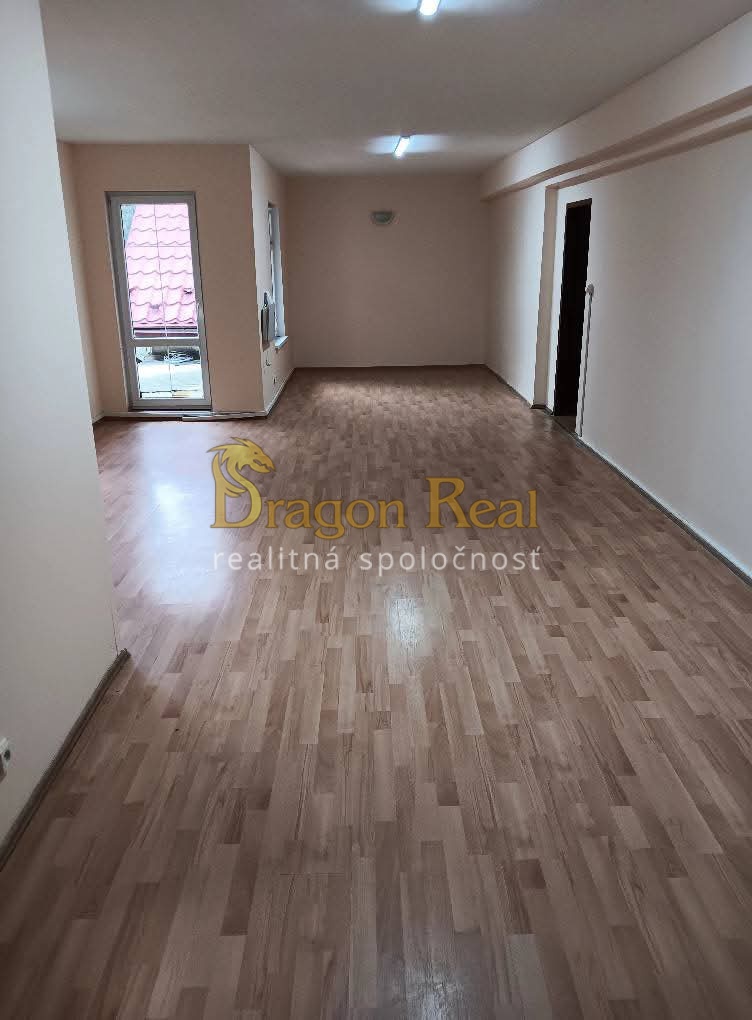 PRENÁJOM – Lukratívny priestor o rozlohe 67m2 – MICHALOVCE - 2