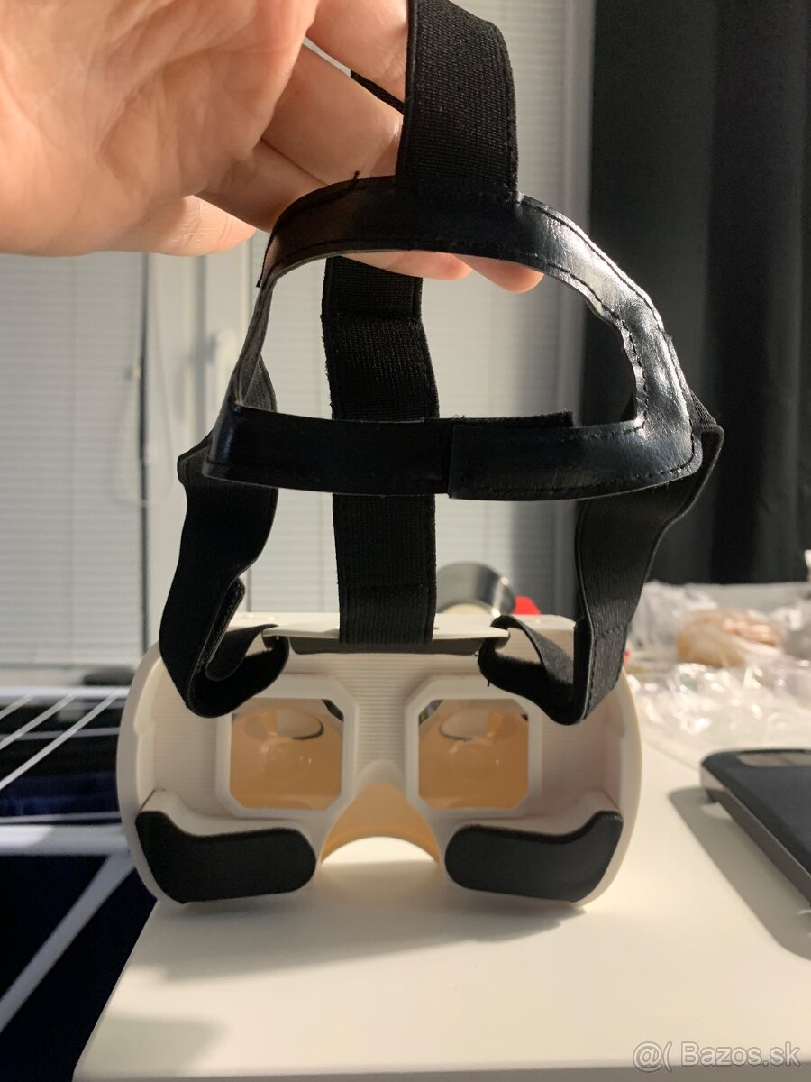 Lenovo Virtual Reality Glasses V20 - 2