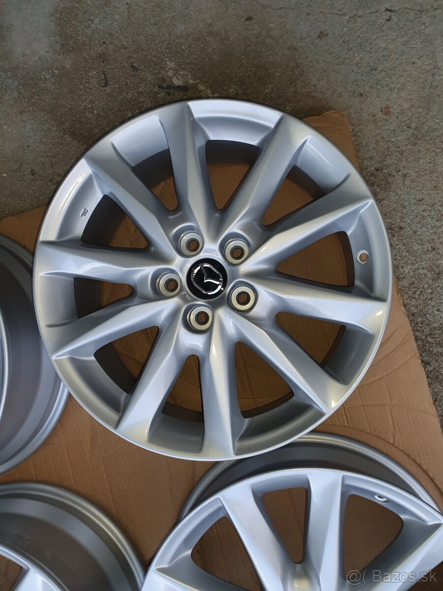 Mazda 3 cx-30 cx-3 cx-5 cx-7 kia 5x114,3 r18 - 2