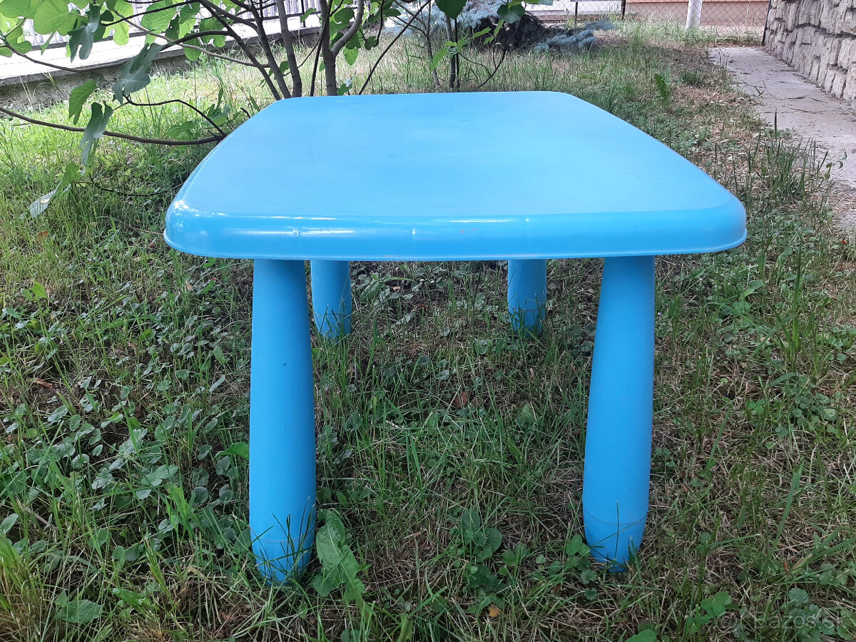 Predam detsky modry plastovy skladaci stolik - 2