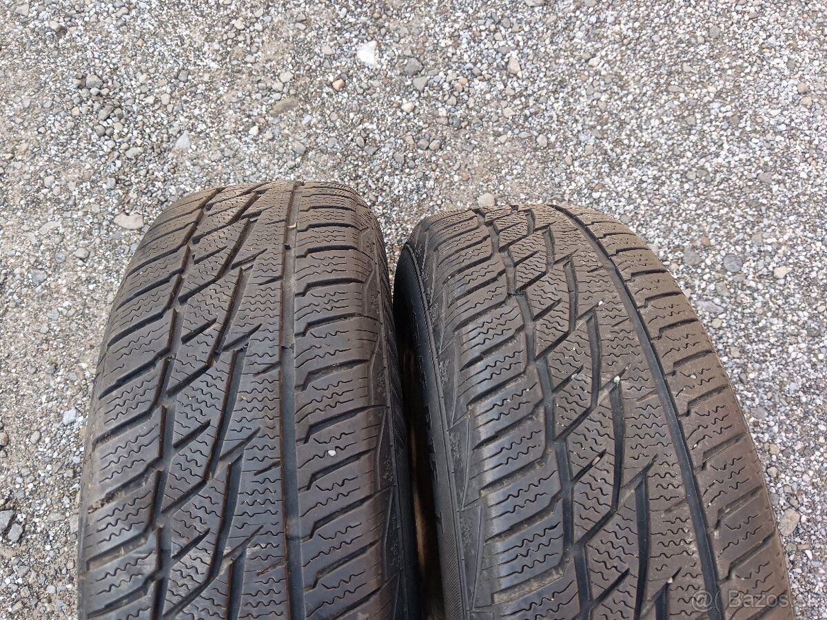 Predam pneu + disky 185/65 r15 Peugeot - 2