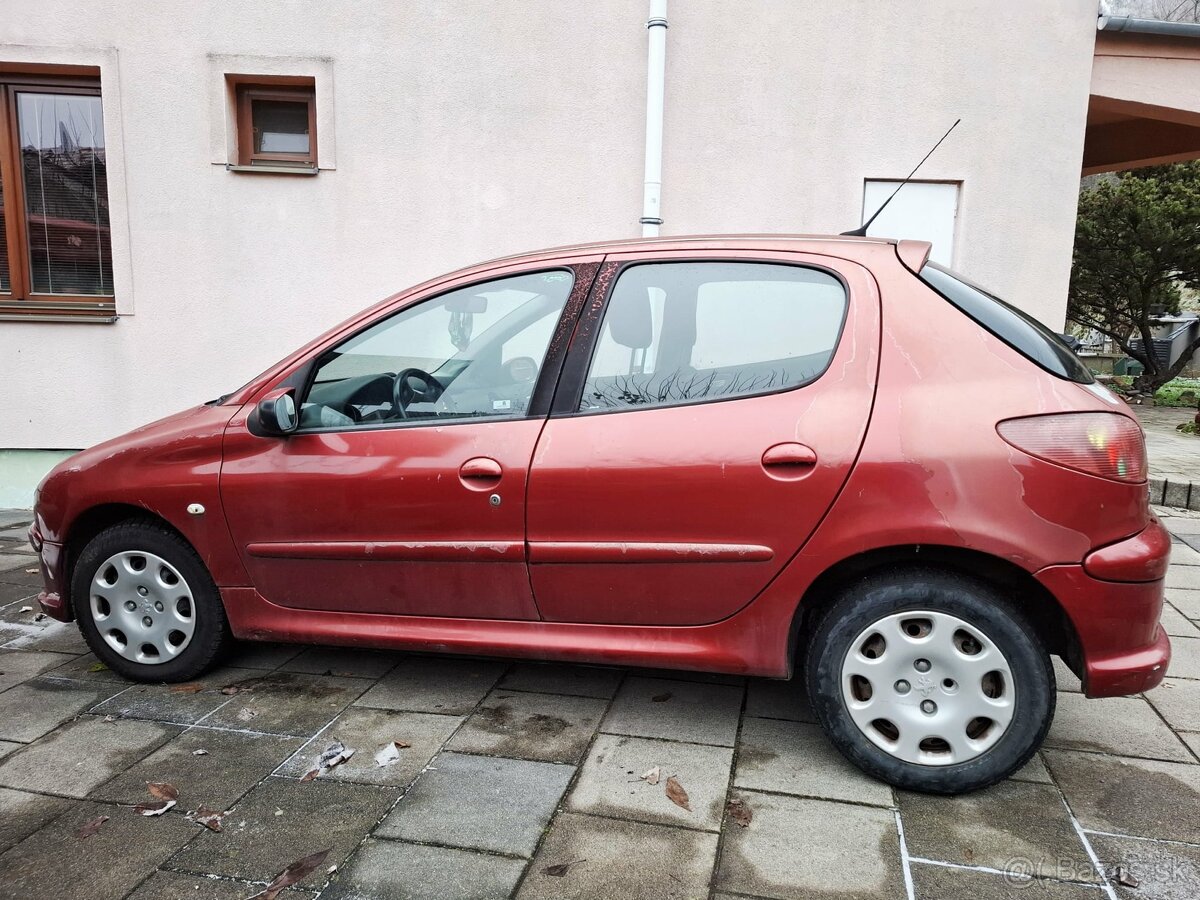 Peugeot 206 1,4 KFW r.v.2008 - 2