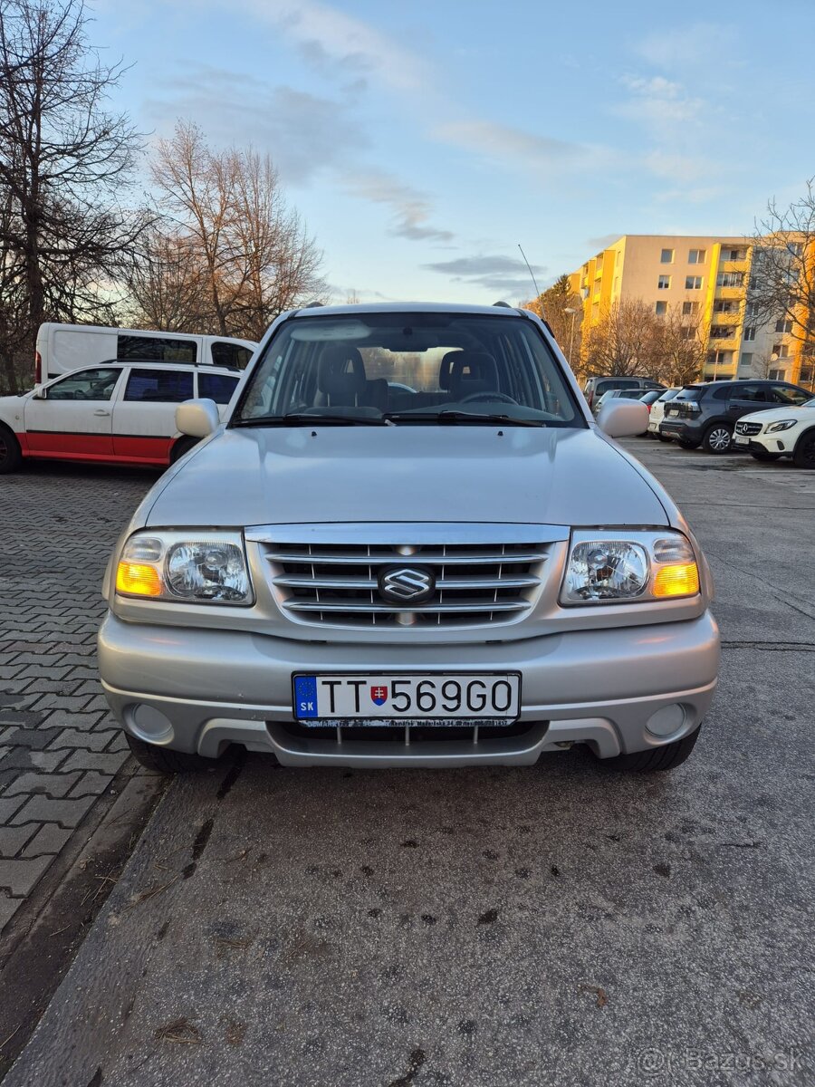 Predám Suzuki Grand Vitara XL7 V6 4x4 - 2