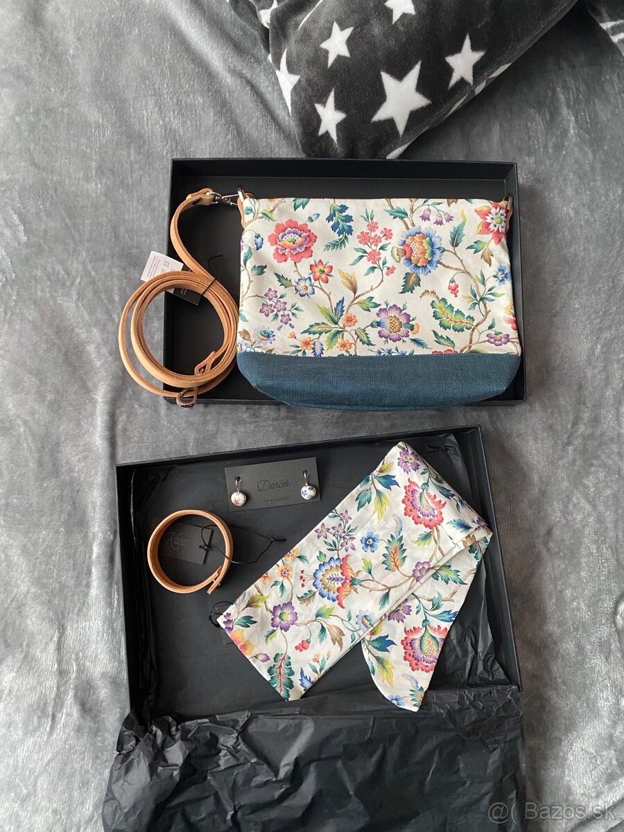 Ručne vyrobená kabelka BLUBERY. - 2