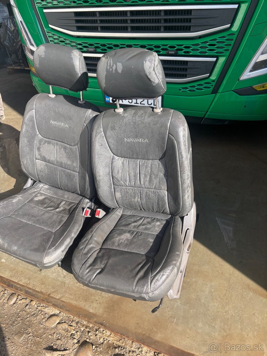 Nissan navara - 2