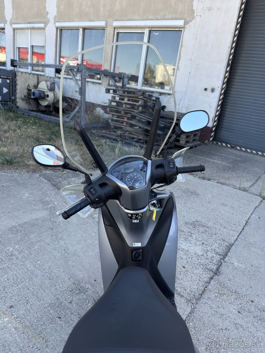 Honda SH125i - 2