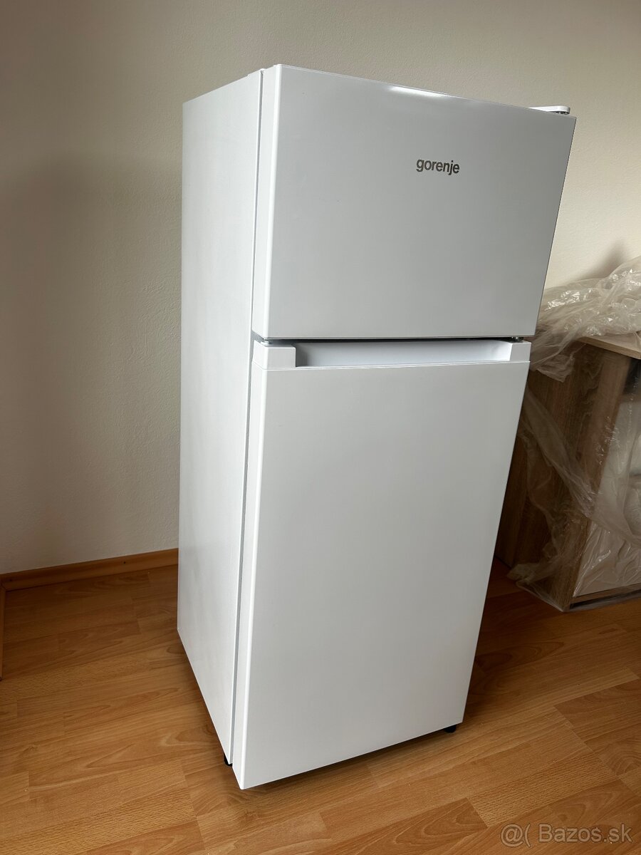 Chladnička s mrazničkou Gorenje RF212EPW4 - ako nová - 2