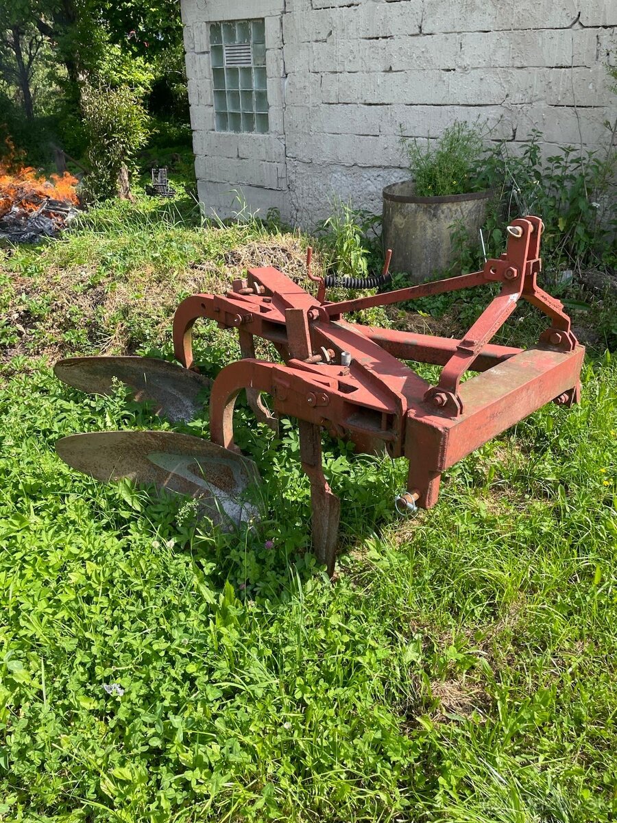 Predám dvojak ťažký pluh na oranie - 2