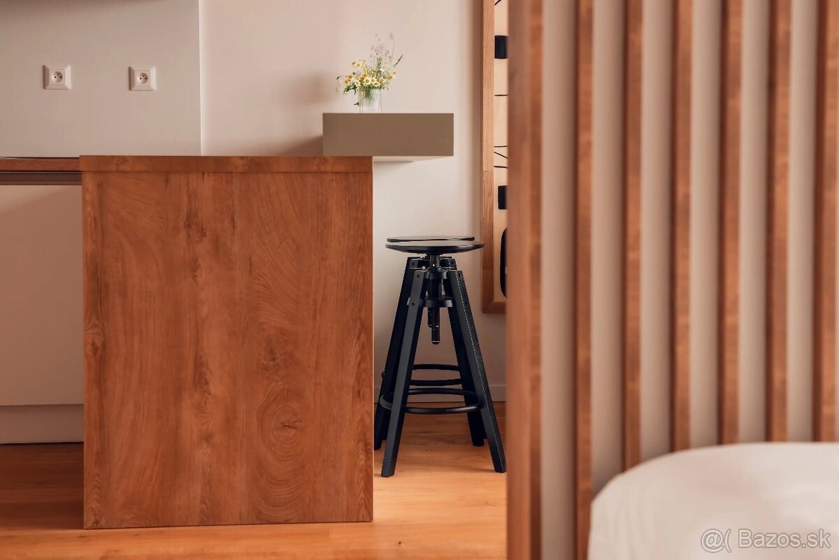 Realitný kancelária REALADR s.r.o. - 2