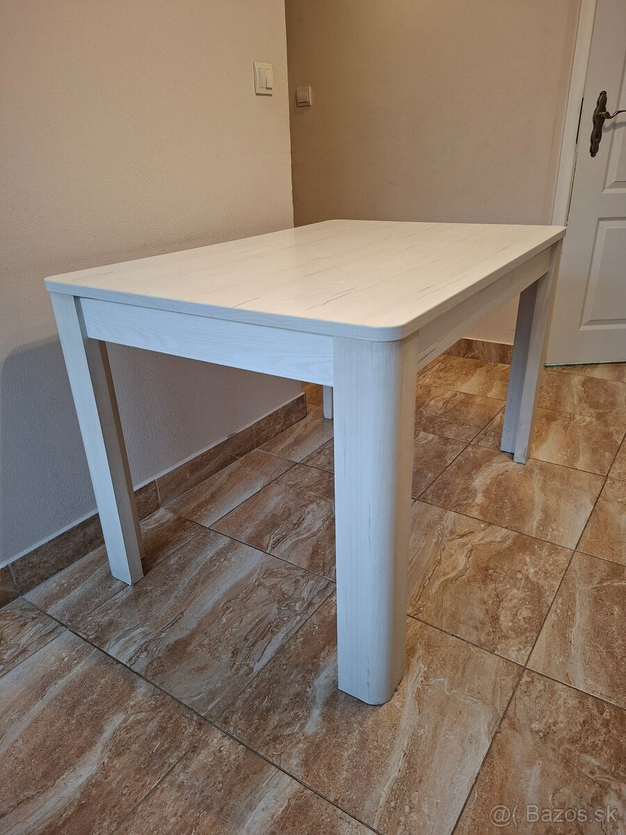 Jedalensky stôl - 2