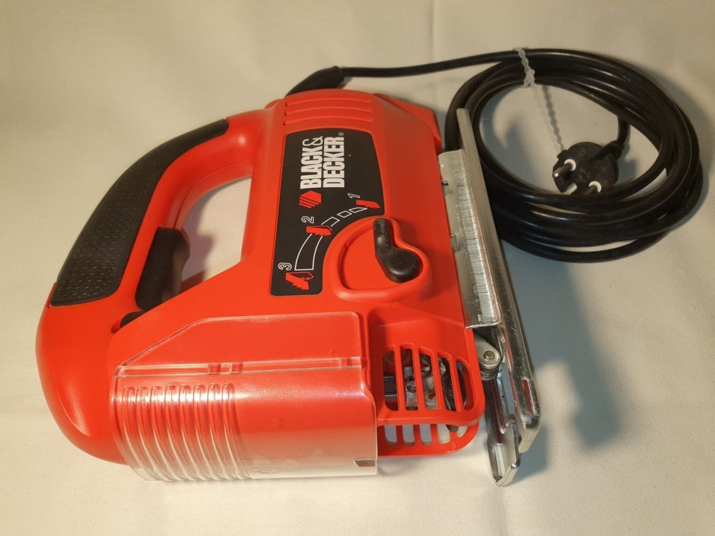 PRIAMOČIARA PÍLA – BLACK&DECKER - 2