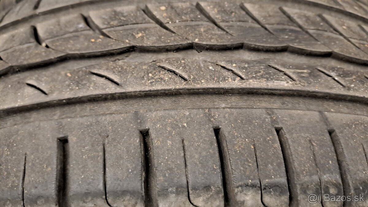 Predám 4ks jazdené letné 185/65r15-88T Pirelli - 2