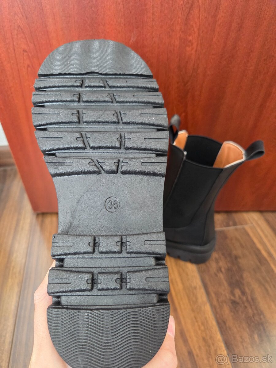 Členkové čižmy - 2