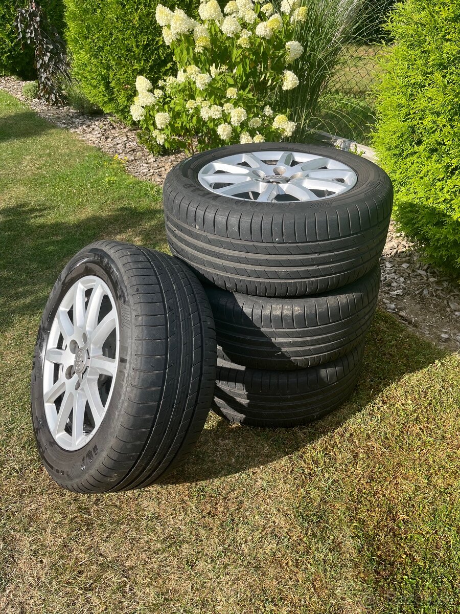 Letná sada r16 audi - 2