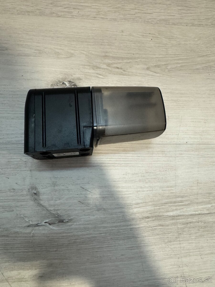 EHEIM automatické kŕmitko - 2