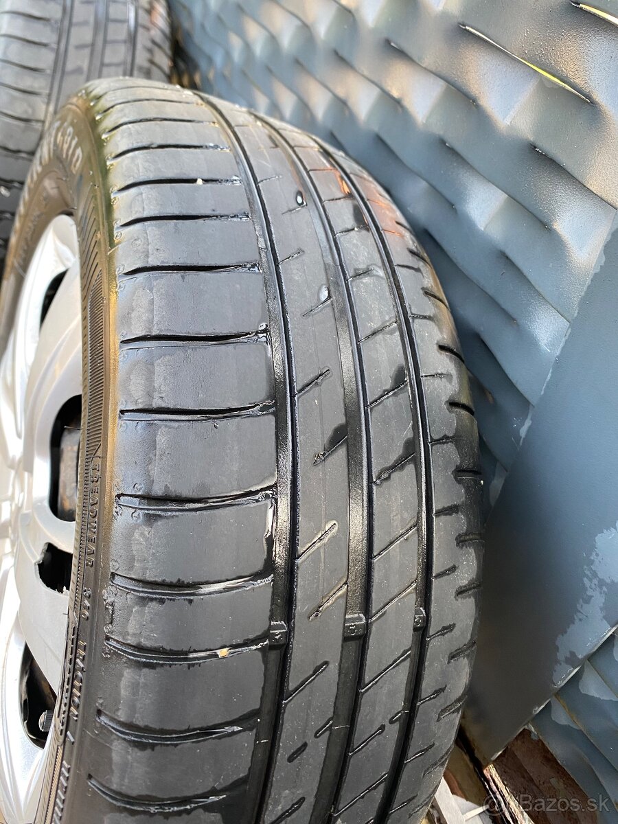 Letné pneu na diskoch R14, 185/60 - 2