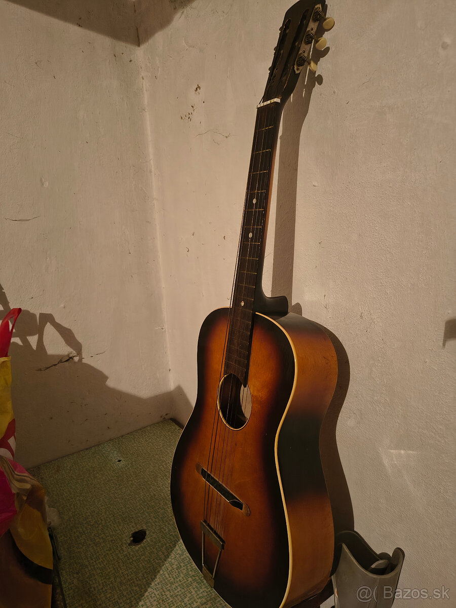 Akustická gitara - 2