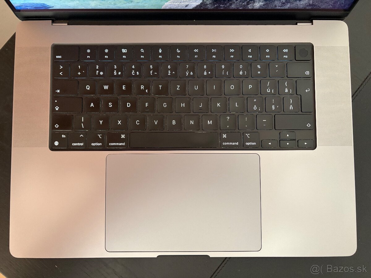 MacBook M1 Pro, 16/512, 16 palcov sivý - 2