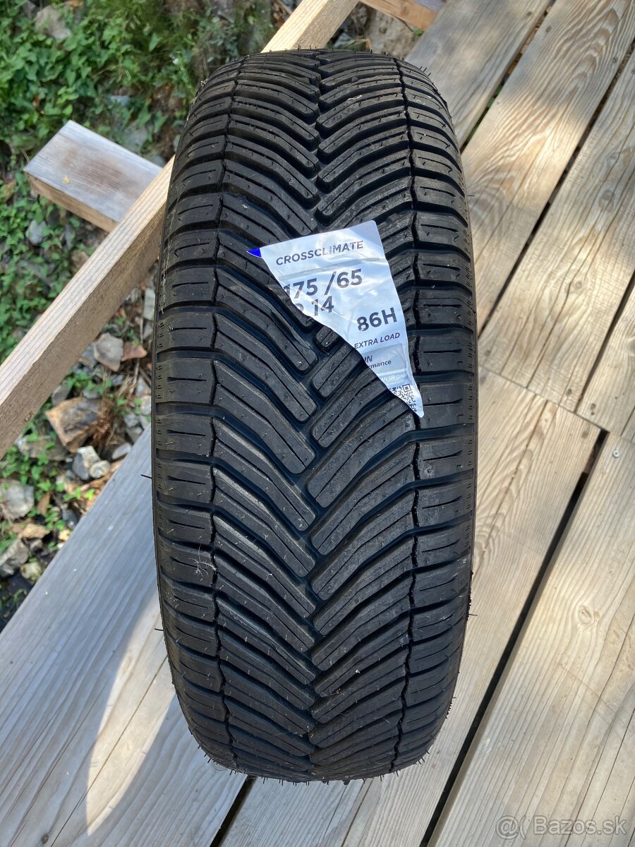 175/65R14 Michelin Crossclimate celoročná - 2