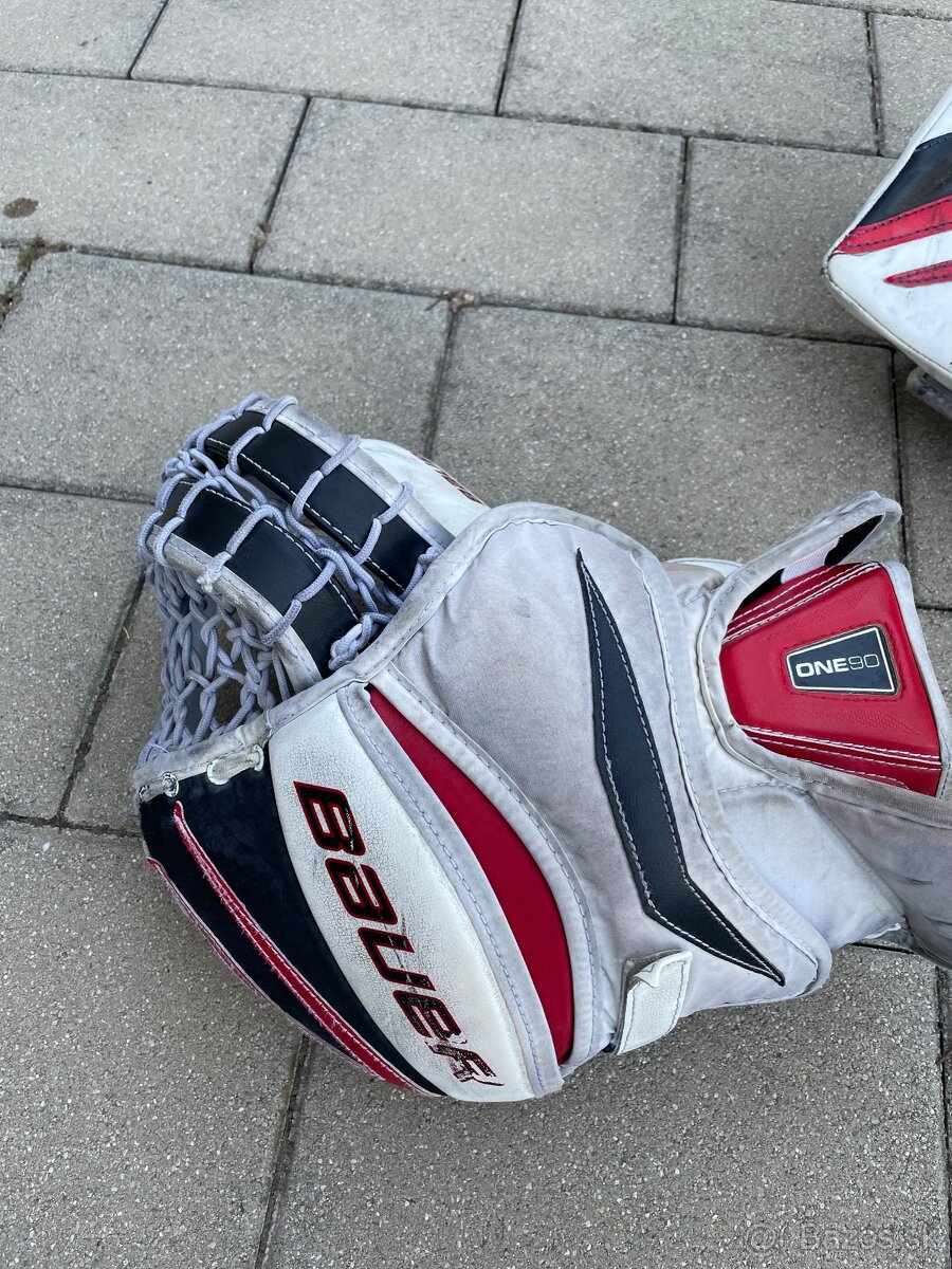 Lapačka a vyrážačka Bauer one90 - 2