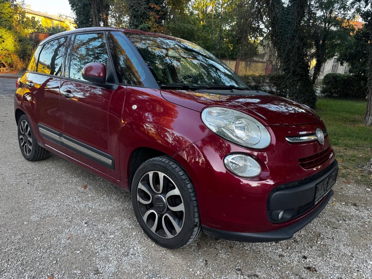 FIAT 500 L KLÍMA PANORÁMA 1,4 BENZÍN - 2