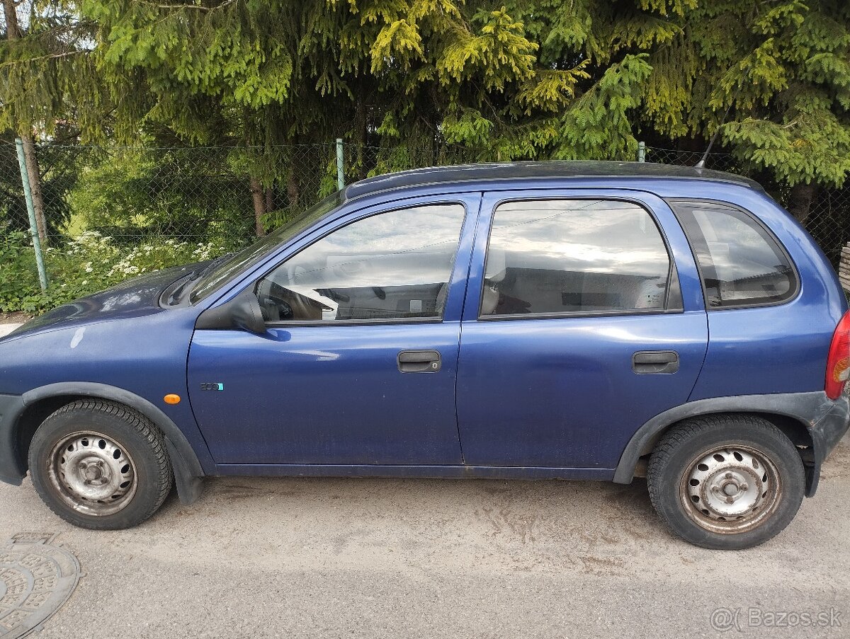 Opel Corsa 1.2 benzín 33 kw - 2