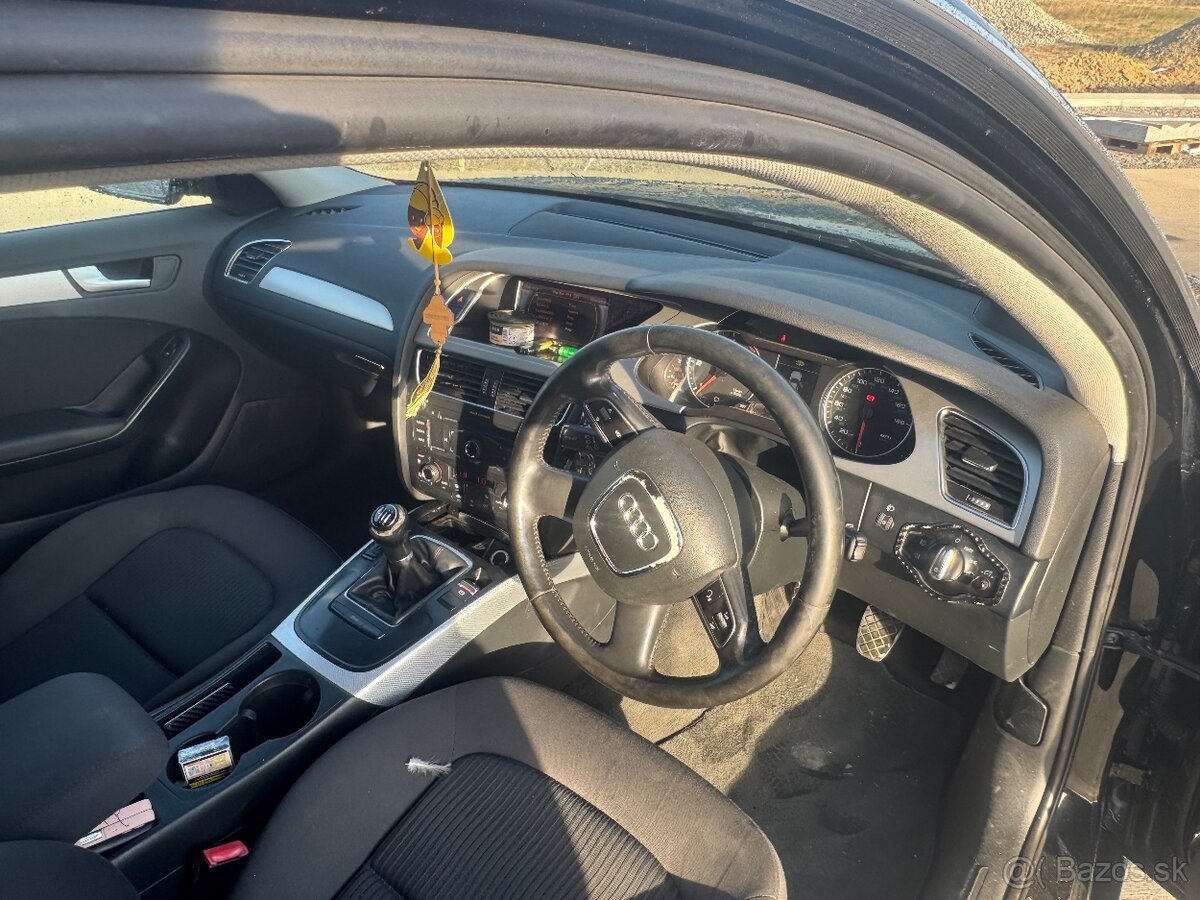 Predam Audi a4 b8 dovoz gb - 2