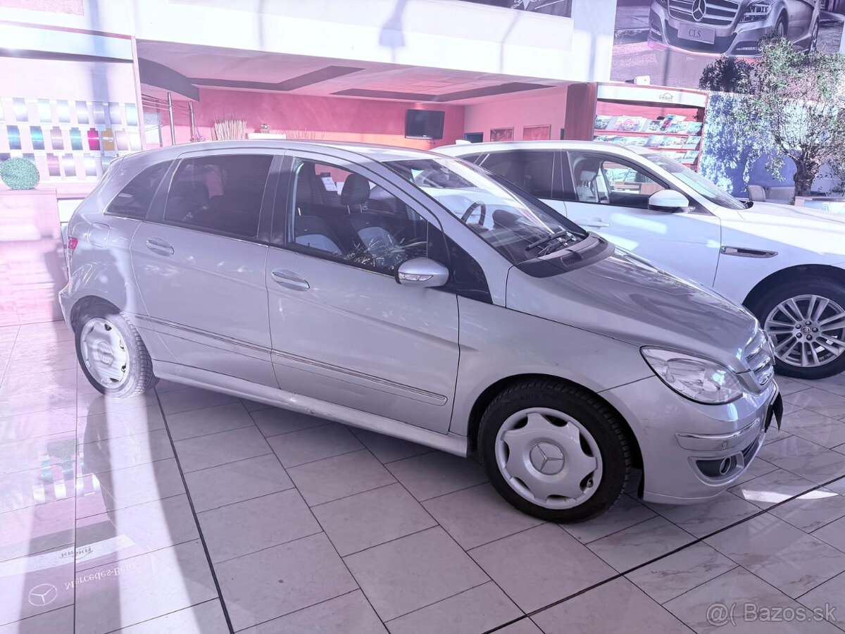 Mercedes-Benz B180CDI, Automatik,12.Mes.záruka - 2