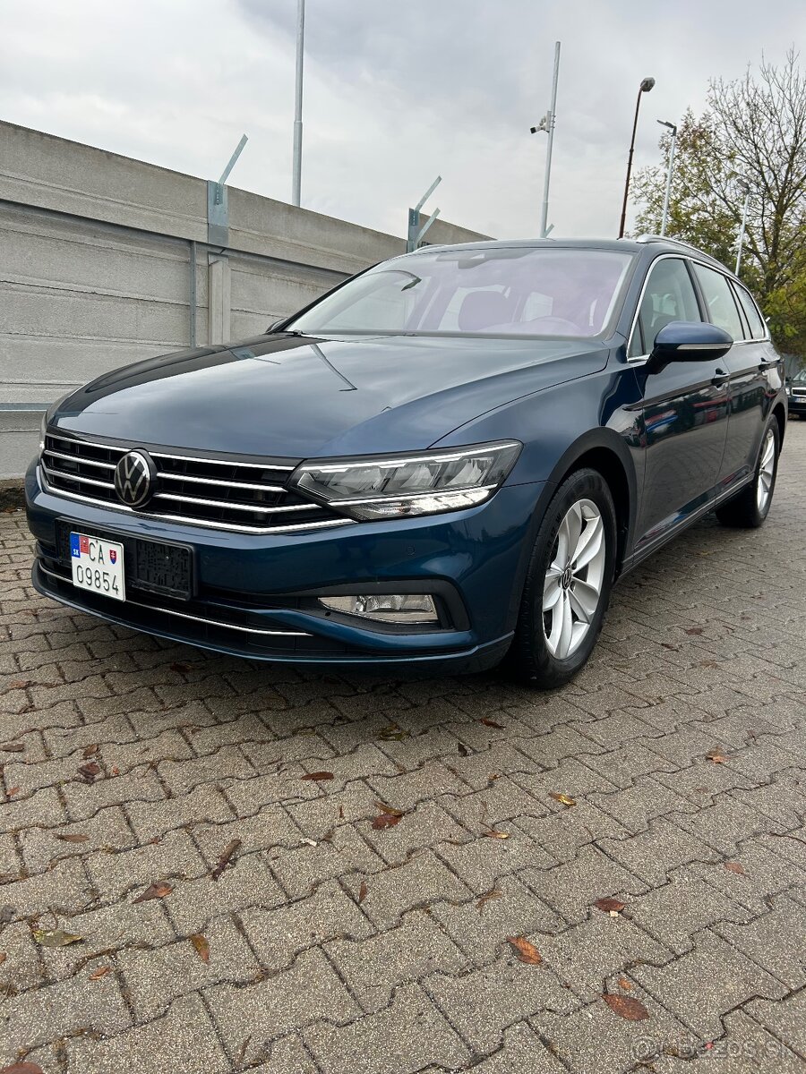 Volkswagen Passat - 2