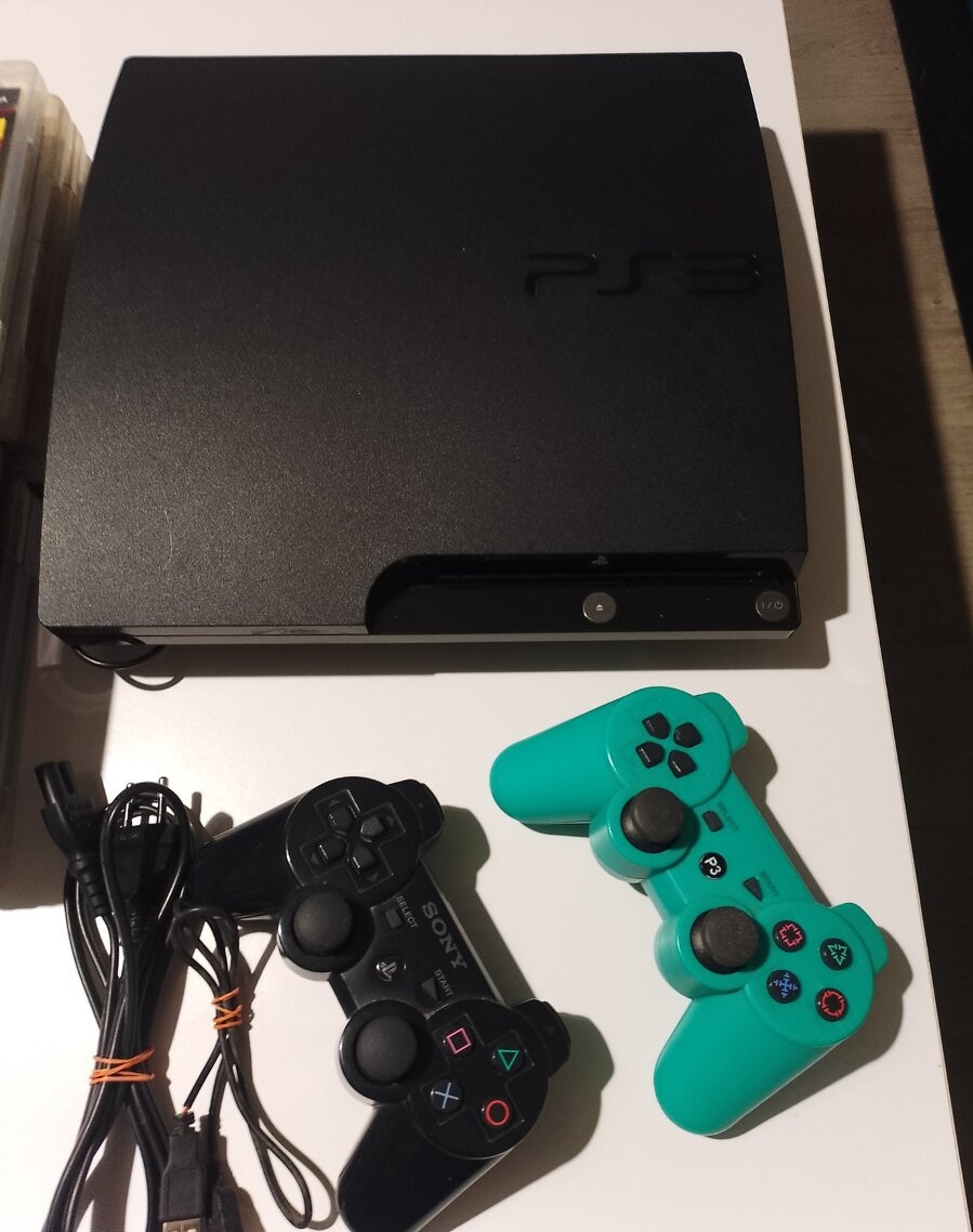 Sony PS3 PlayStation 3 Slim HDD 320GB + Hry - 2