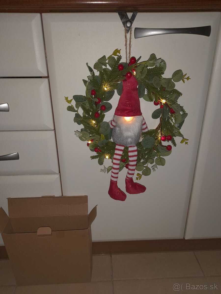 Veniec vianočny so svietiacim skriatkom a ine - 2