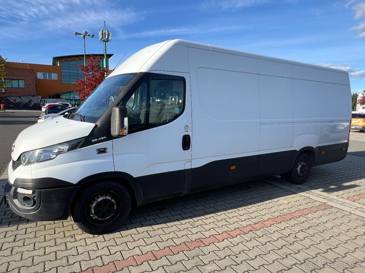 Iveco Daily Maxi skříň, 3000 cm, rok 2015, 229 000 km - 2