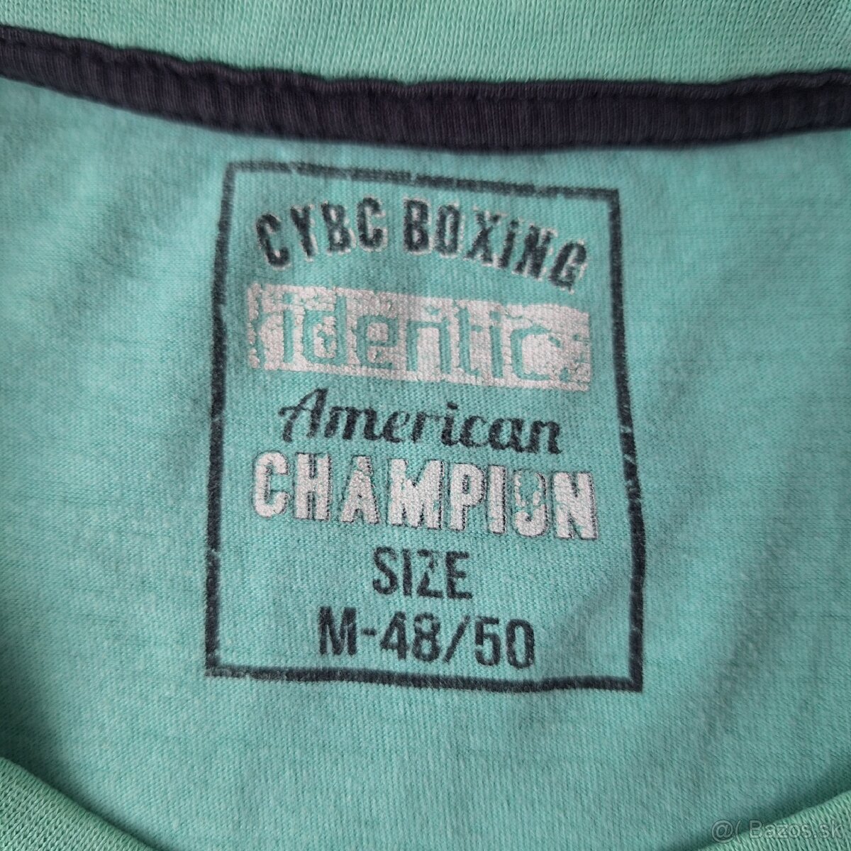 TRIČKO veľ. M (48/50) 3 € - 2