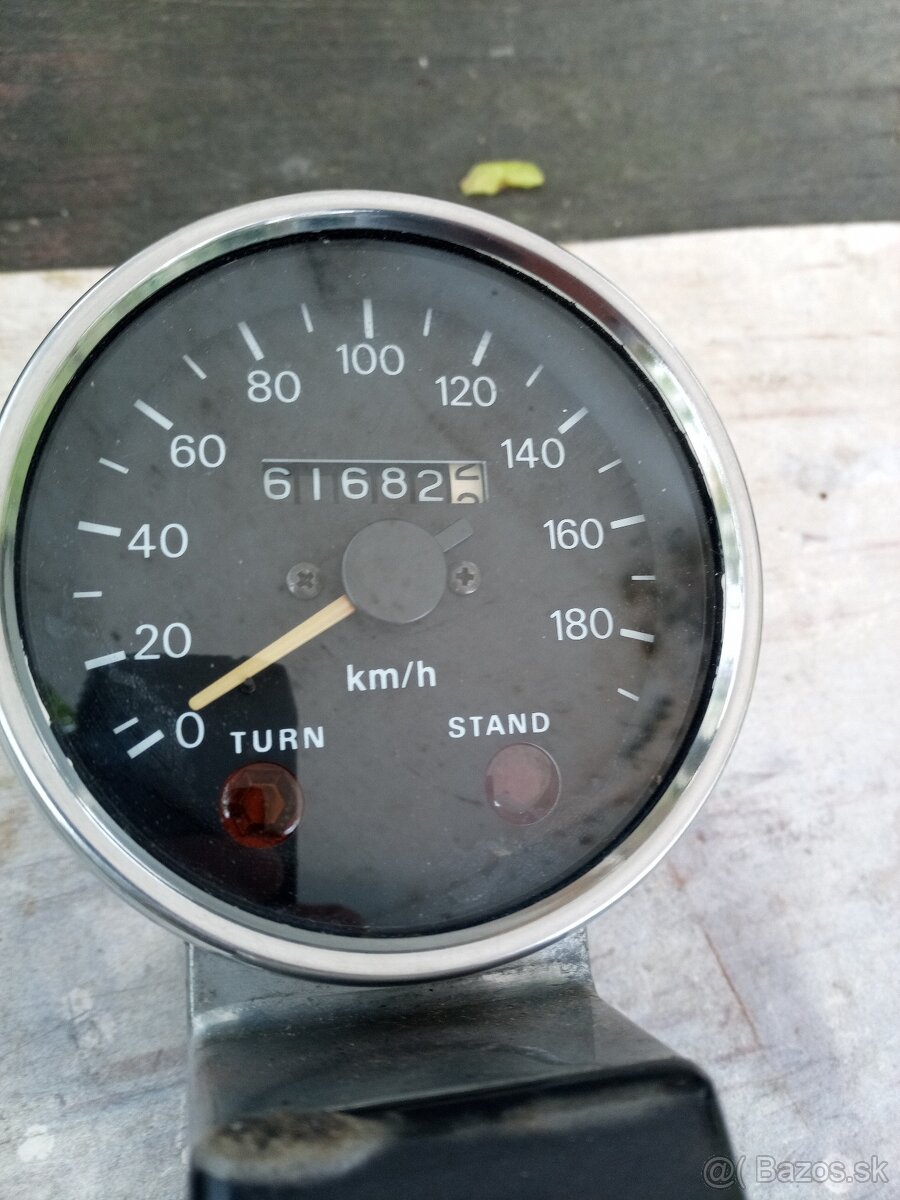Suzuki VS Intruder Tachometer - 2