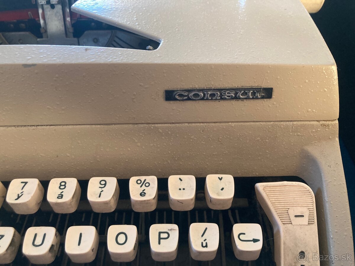 Písací stroj s kufríkom - 2