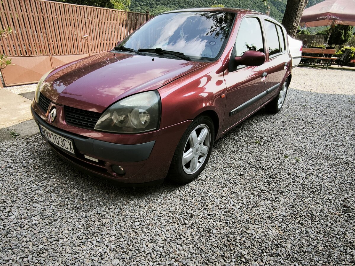 Renault Clio - 2