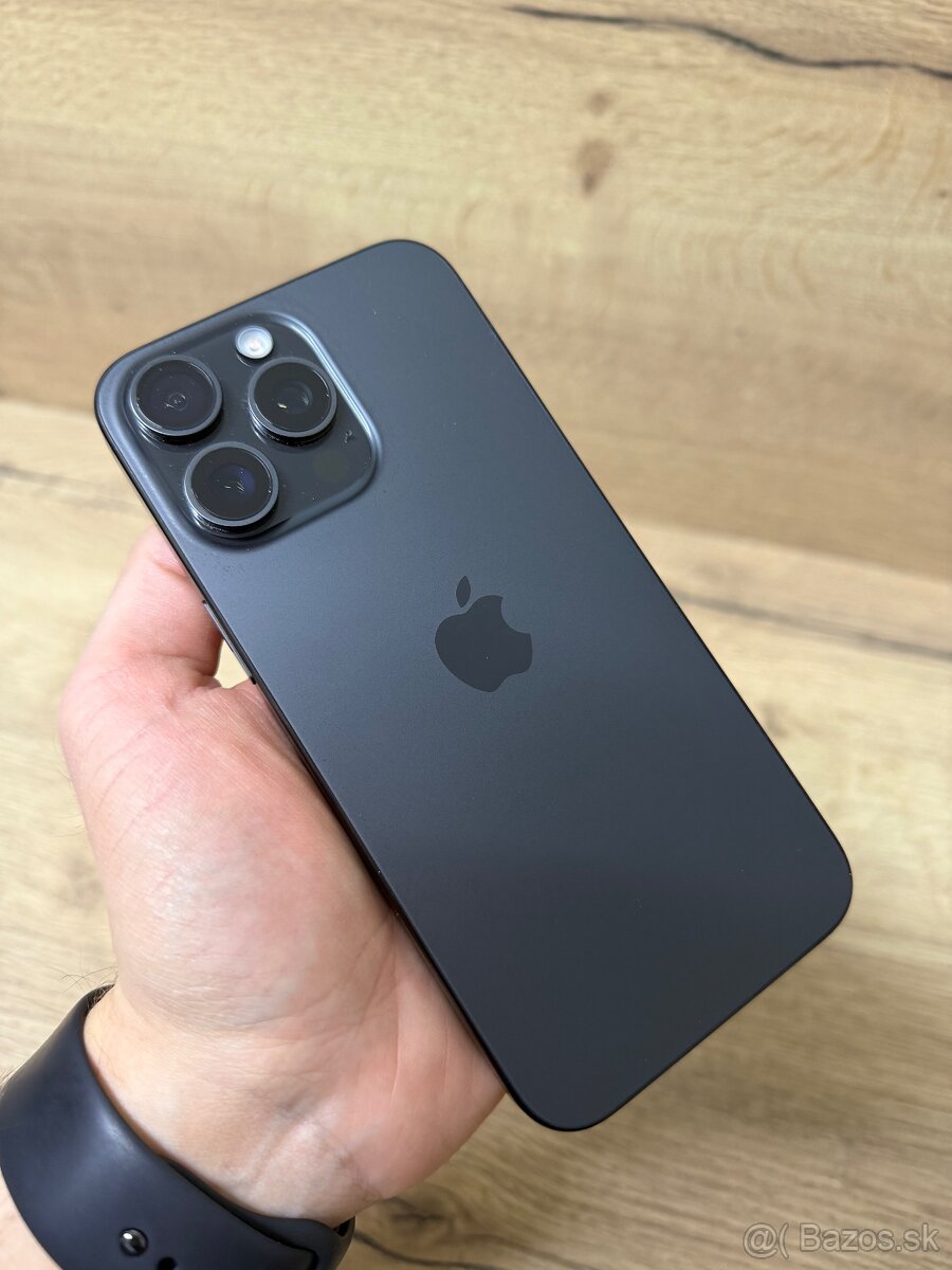 iPhone 15 Pro Max 256GB Black Titanium - 2