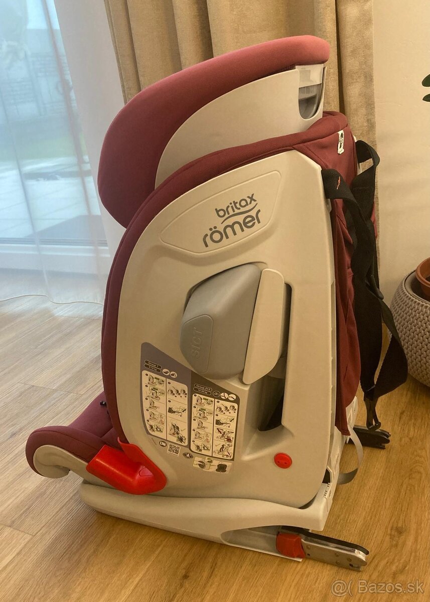 Britax Romer Advansafix III. s isofixom - 2