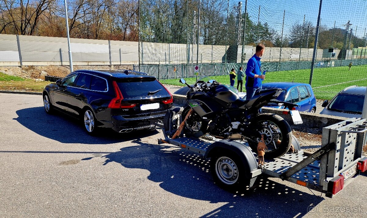 Kawasaki Ninja 650 - 2