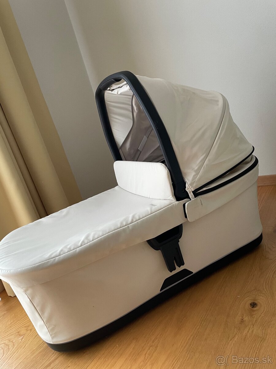 Vanička Thule bassinet Soft beige - 2