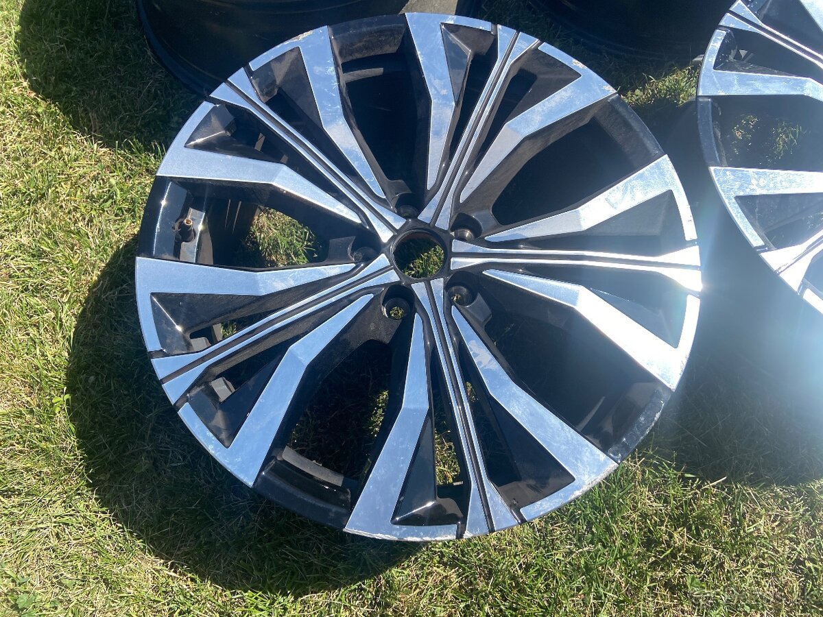 Renault Austral R20 4ks - 2