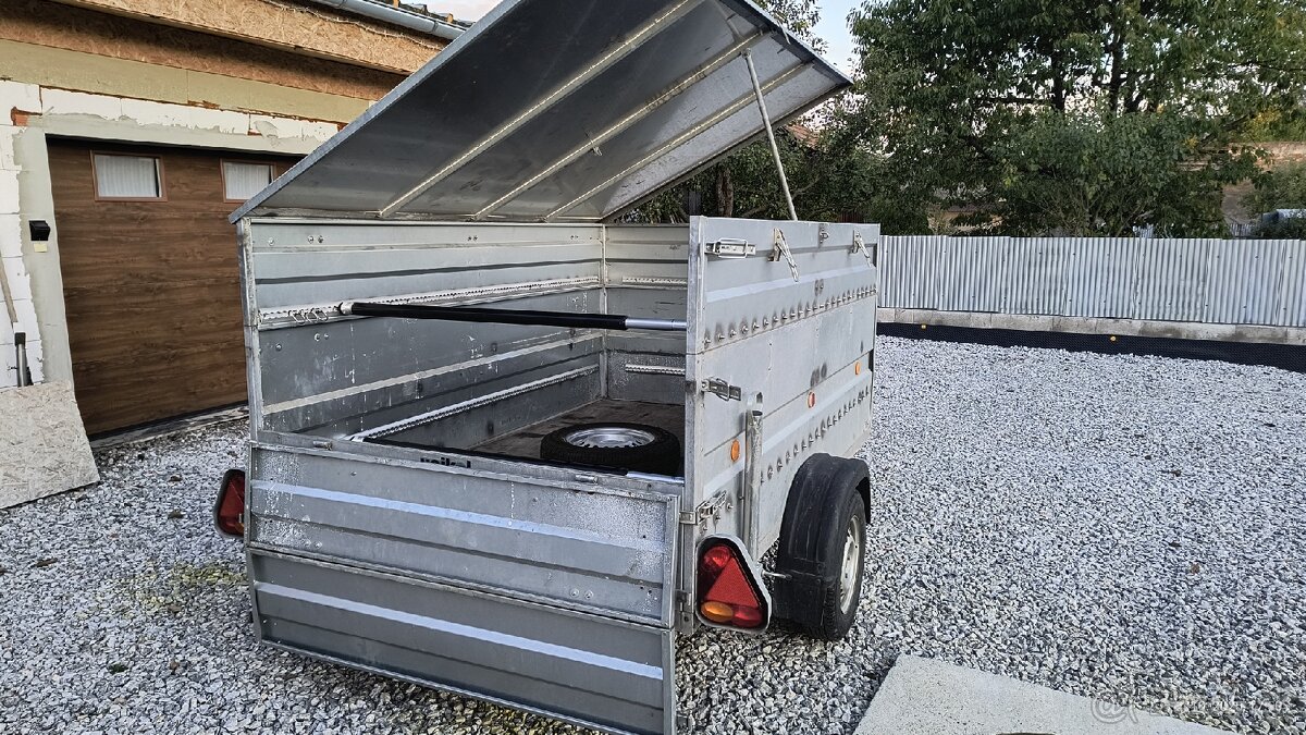 Prívesný vozík - 2