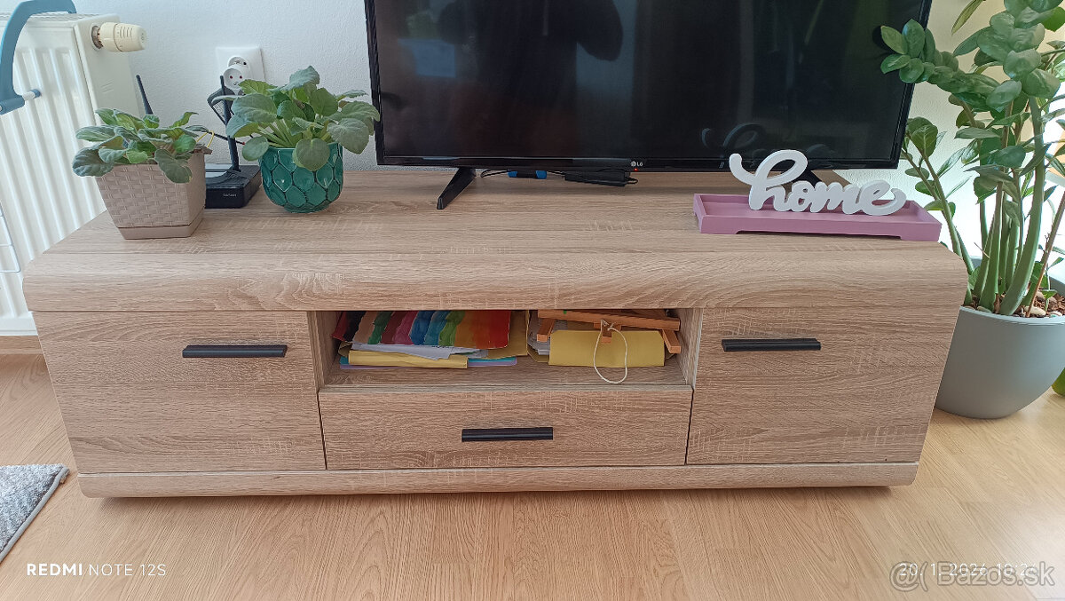 Tv stolík do obývačky - 2