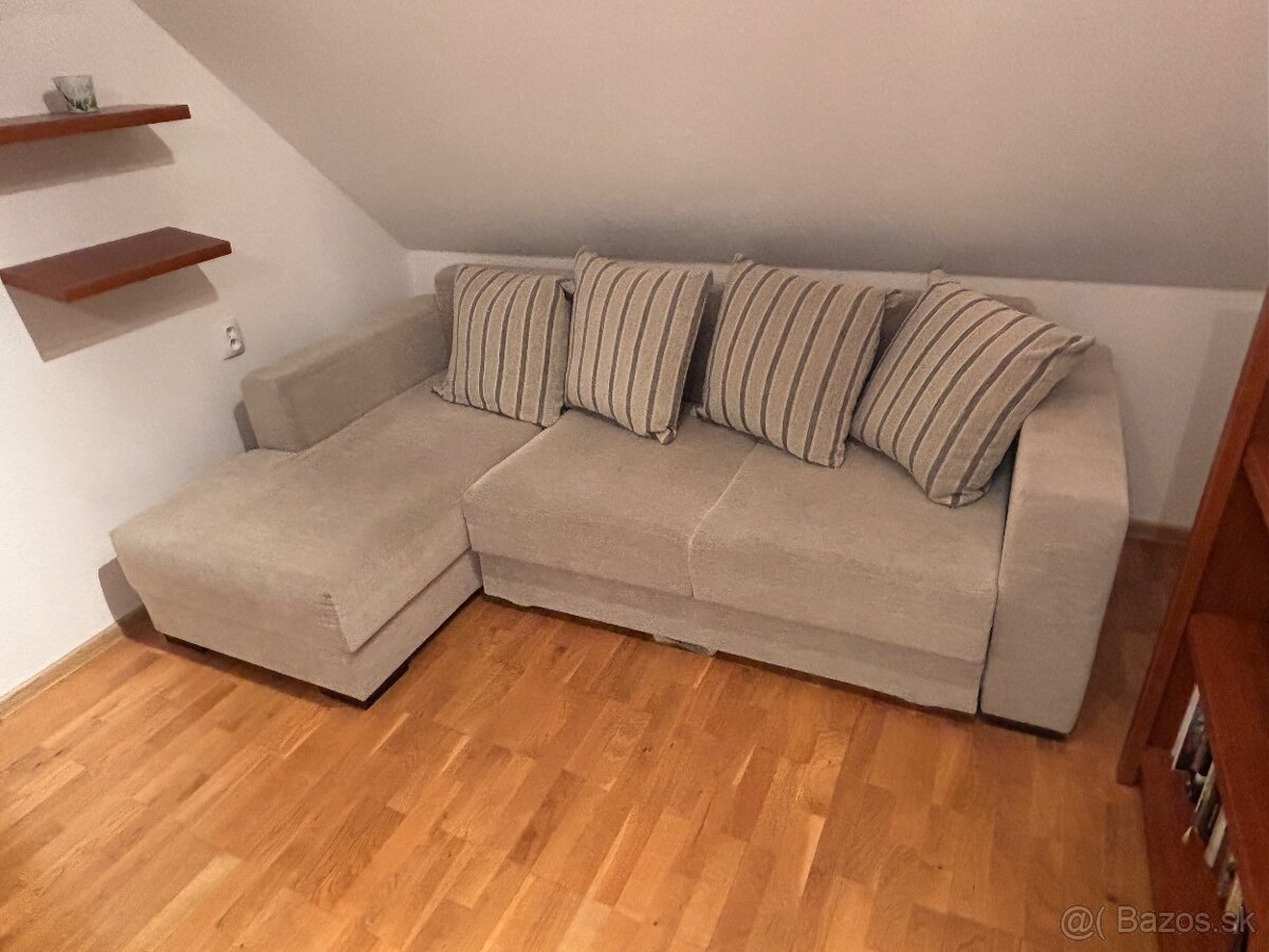 Darujem sedačku - 2