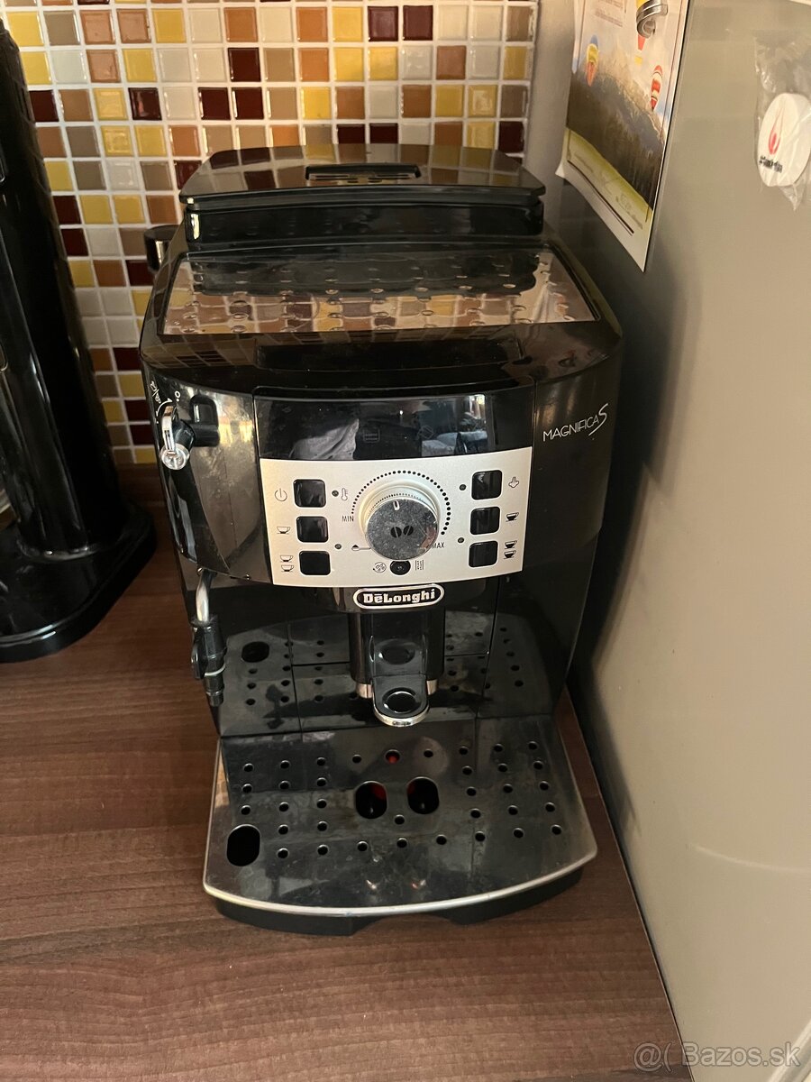 Delonghi Magnifica S - 2