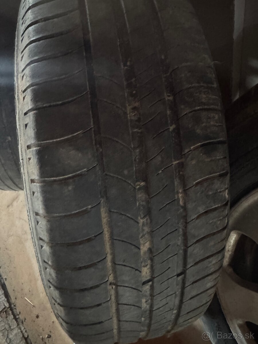 195/65 r15 - 2