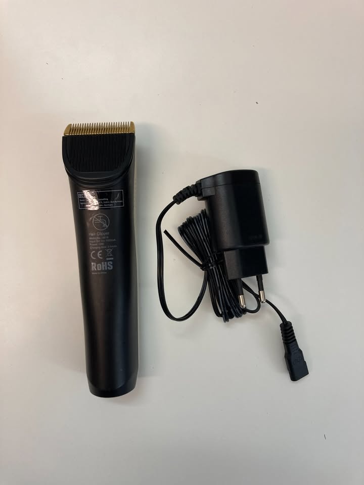 Zastrihávač vlasov / Strojček na vlasy Fitfort - 2